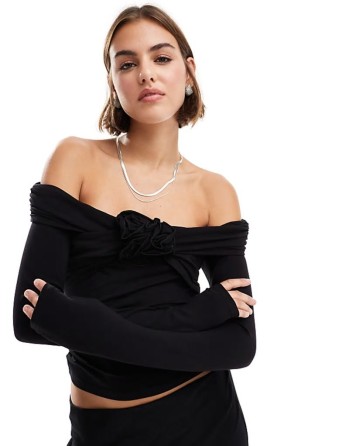 off shoulder long sve top with front corsage in black