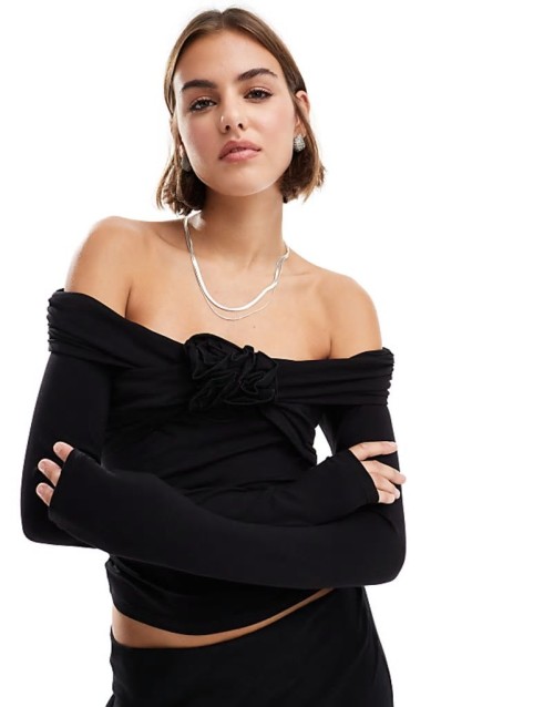 off shoulder long sve top with front corsage in black