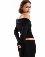 off shoulder long sve top with front corsage in black