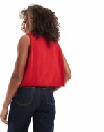 v neck knitted tank top with bow tie front in red