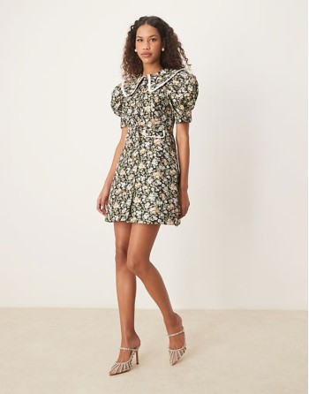 contrast collar jacquard mini dress in green floral