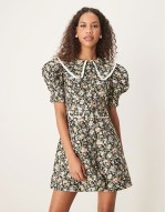 contrast collar jacquard mini dress in green floral