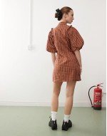 puff sve mini dress with zip detail in red check