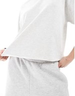 raw edge loop back boxy t-shirt in ice marl
